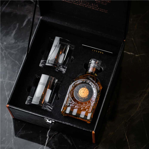 MM Antverpia monumental award amaretto + glazen